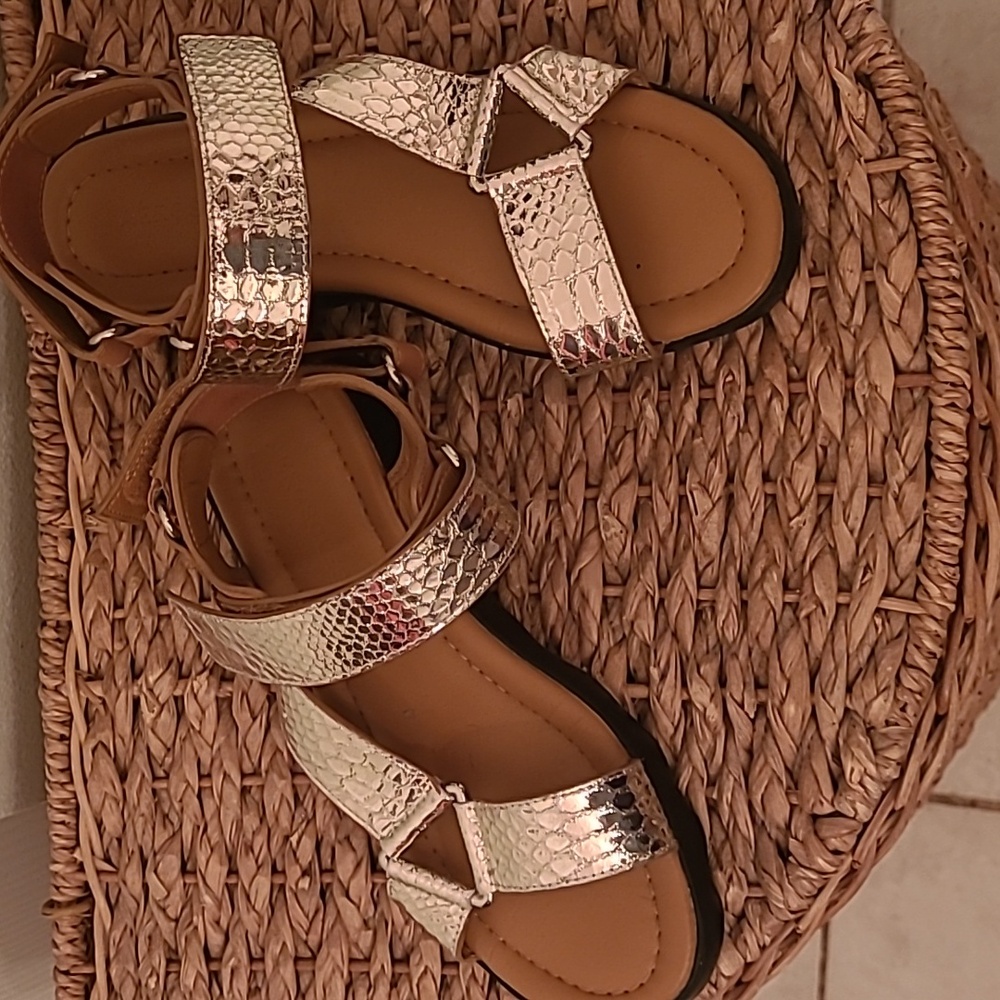 Aerosoles Sandles
